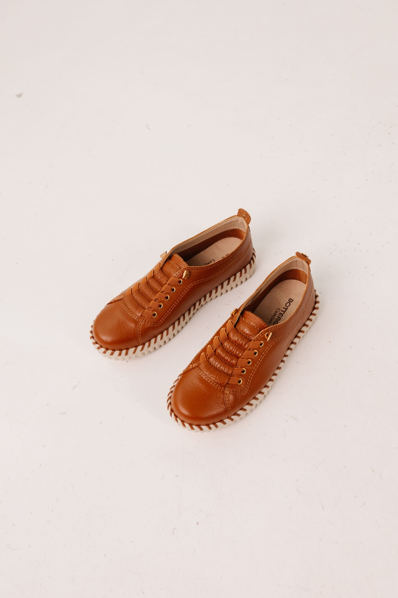 Tênis Feminino Casual Thira - Imagem 2